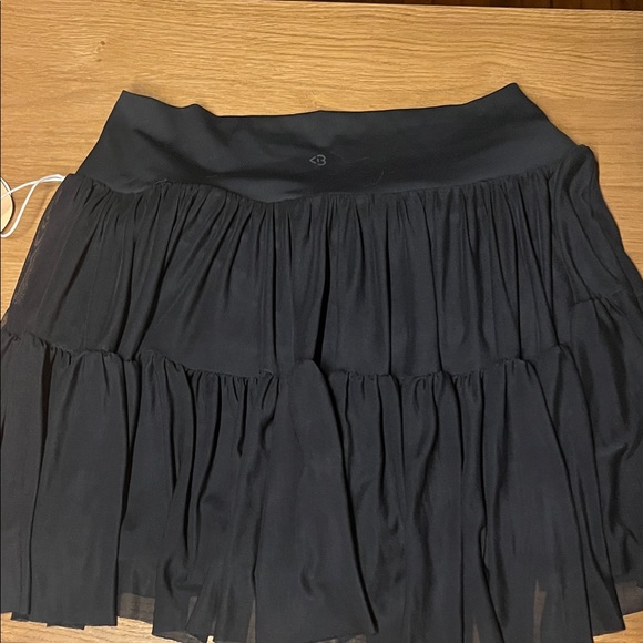 Blogilates Ruffled Mini Skort - Picture 2 of 2